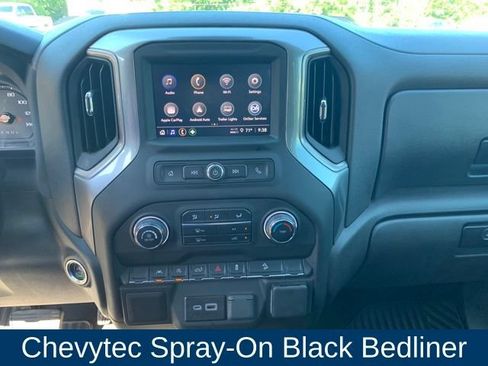 Used 2025 Chevrolet Silverado 1500 Custom Trail Boss w/ Dark Appearance Package AWD/4WD image 33