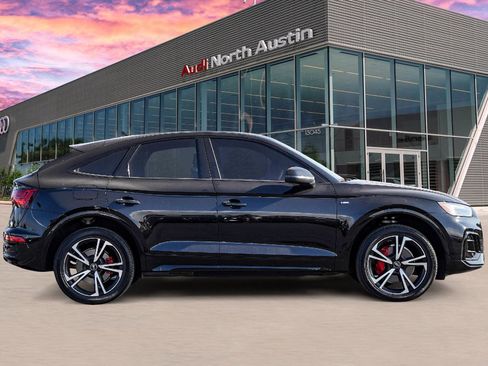 Certified 2025 Audi Q5 2.0T Premium Plus image 4