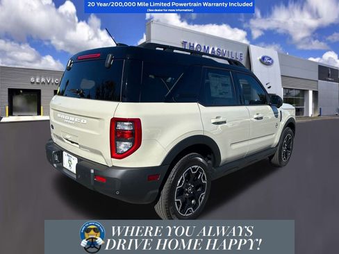 New 2025 Ford Bronco Sport Outer Banks w/ Outer Banks Tech Package+ image 3