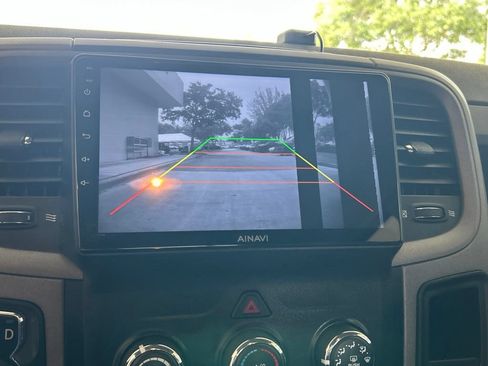 Used 2019 RAM 1500 Express RWD image 10