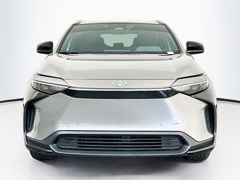 Used 2024 Toyota bZ4X XLE image 2