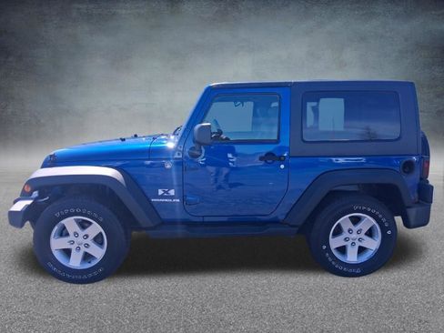 Used 2009 Jeep Wrangler X AWD/4WD image 2