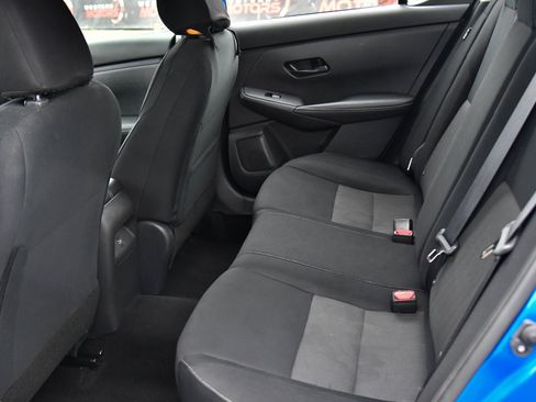 Used 2024 Nissan Sentra SV image 32