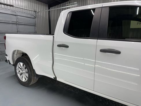 Used 2021 Chevrolet Silverado 1500 Custom RWD image 13