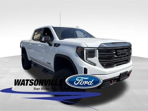 Used 2023 GMC Sierra 1500 AT4 w/ Technology Package AWD/4WD image 1