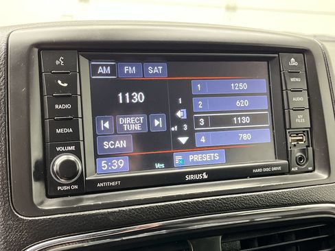 Used 2020 Dodge Grand Caravan SE w/ UConnect Hands-Free Group FWD image 16
