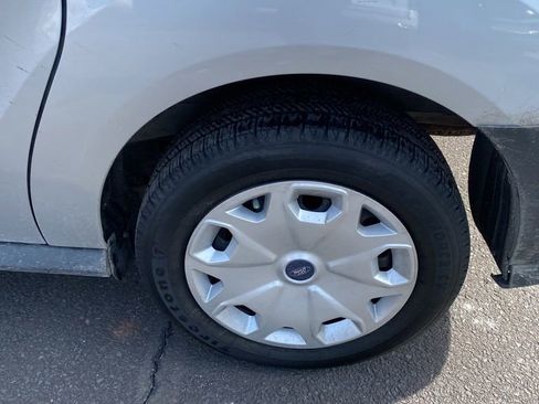 Used 2018 Ford Transit Connect XL image 16
