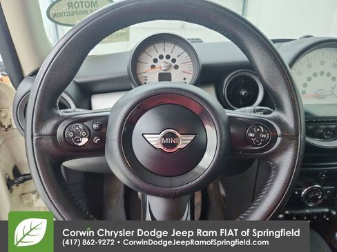 Used 2011 MINI Cooper Hardtop image 22
