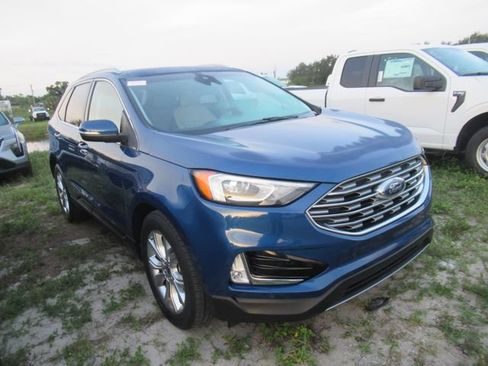 Used 2020 Ford Edge Titanium FWD image 1