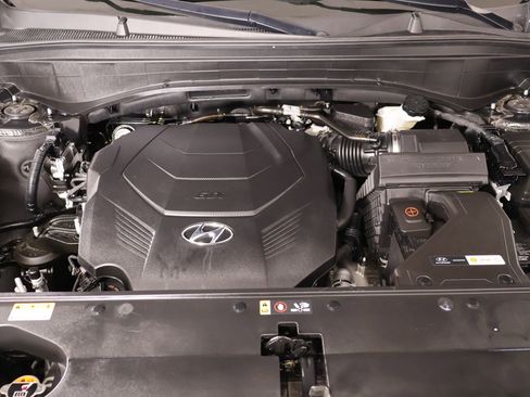 Used 2023 Hyundai Palisade Limited w/ Cargo Package image 22