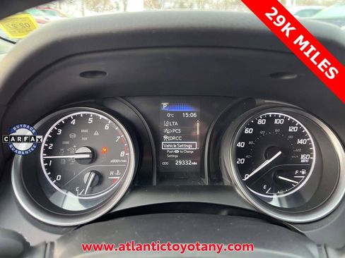 Used 2023 Toyota Camry SE image 7