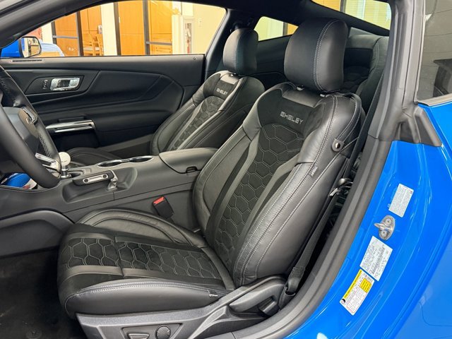New 2026 Ford Mustang GT Premium w/ GT Performance Package RWD image 13