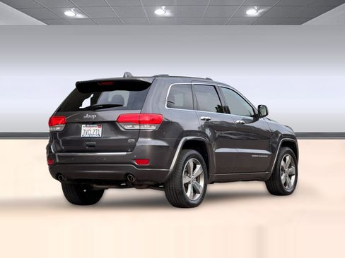 Used 2016 Jeep Grand Cherokee Overland image 8