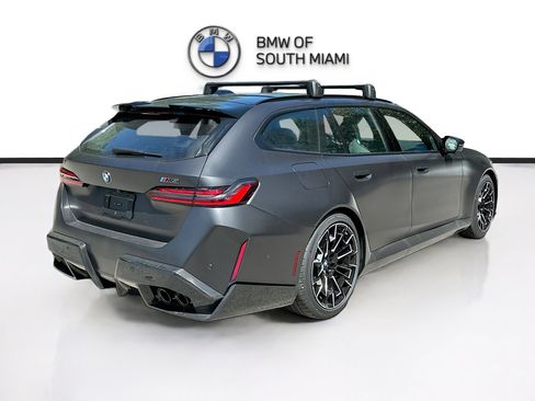 New 2026 BMW M5 Touring image 6