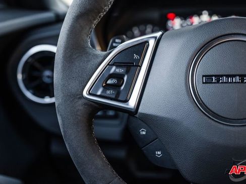 Used 2020 Chevrolet Camaro SS image 68