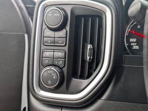 Used 2021 Chevrolet Silverado 1500 RST AWD/4WD image 19