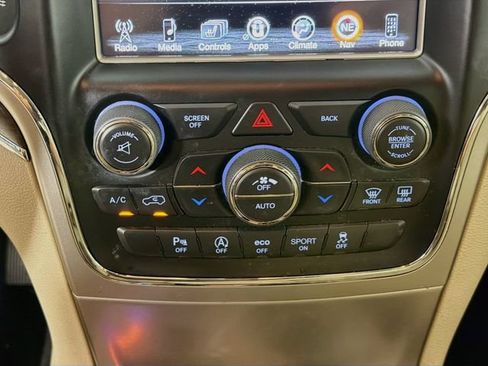 Used 2017 Jeep Grand Cherokee Limited w/ Luxury Group II RWD image 19