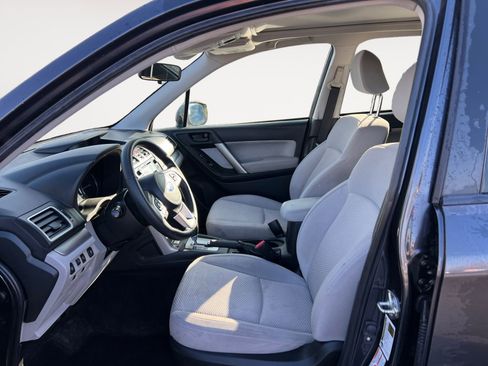 Used 2018 Subaru Forester 2.5i Premium image 9