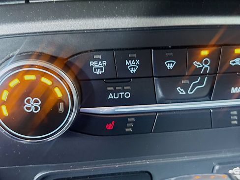 Used 2019 Ford EcoSport SE w/ SE Convenience Package FWD image 20
