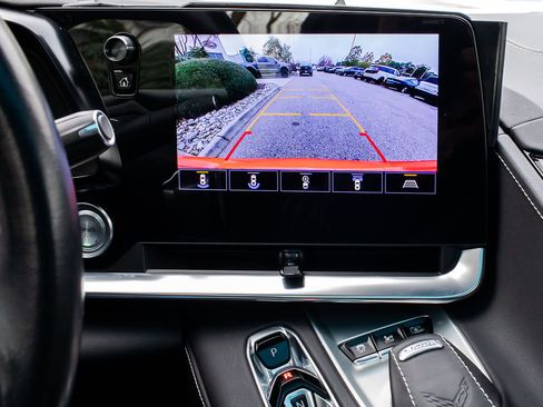 Used 2021 Chevrolet Corvette Stingray Preferred Cpe w/ Z51 Performance Package image 16