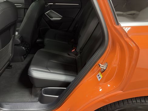 Used 2023 Audi Q3 2.0T Premium image 27