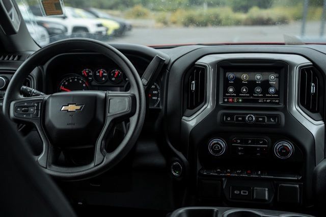 New 2024 Chevrolet Silverado 1500 Custom AWD/4WD image 17