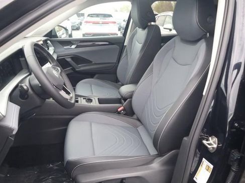 New 2026 Volkswagen Tiguan SE AWD/4WD image 18