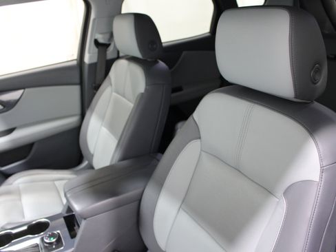 Used 2020 Chevrolet Blazer LT AWD/4WD image 4