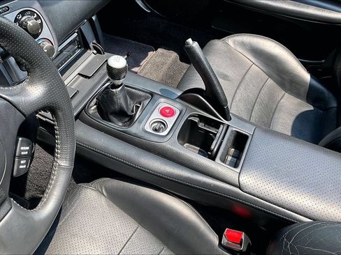 Used 2002 Honda S2000 image 13