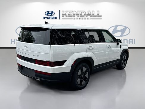 New 2026 Hyundai Santa Fe SE FWD image 6