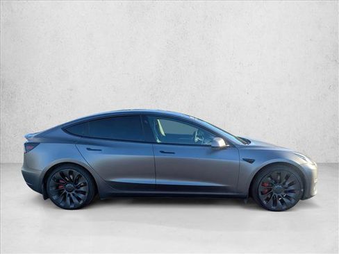 Used 2021 Tesla Model 3 Performance image 4