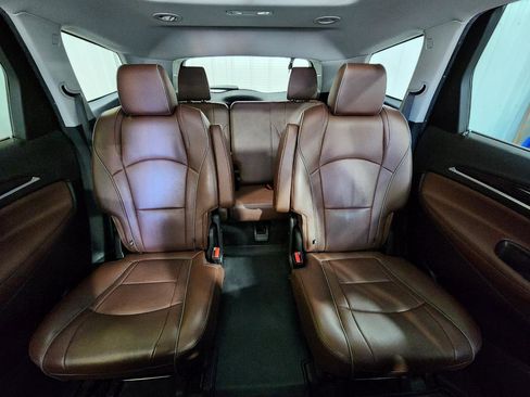 Used 2020 Buick Enclave Avenir w/ Avenir Technology Package AWD/4WD image 30