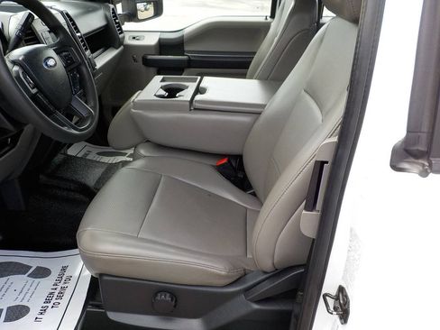 Used 2022 Ford F250 XL w/ Power Equipment Group RWD image 14