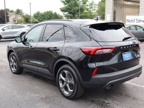 Used 2025 Ford Escape ST-Line Select AWD/4WD image 5