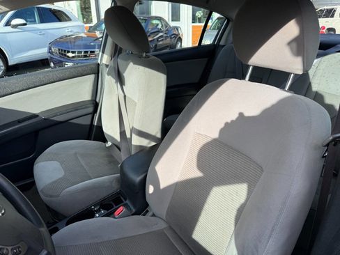 Used 2011 Nissan Sentra 2.0 S image 14