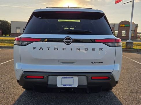 New 2026 Nissan Pathfinder Platinum w/ Cargo Package FWD image 11