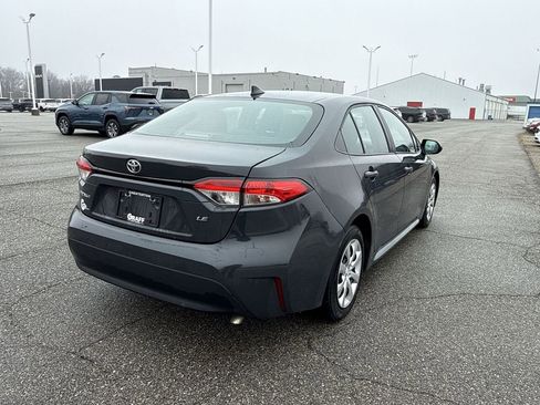 Used 2024 Toyota Corolla LE image 8