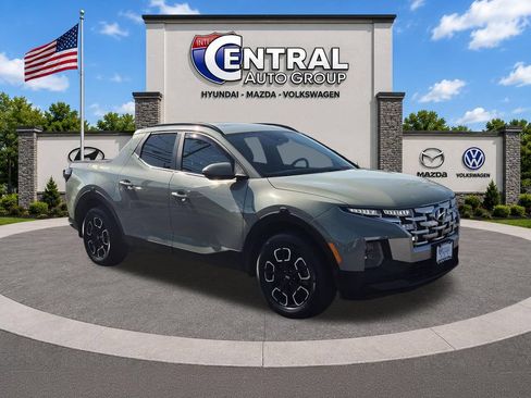 Used 2023 Hyundai Santa Cruz SEL Premium AWD/4WD image 1