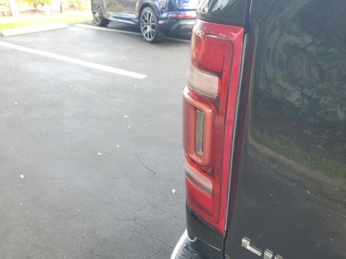 Used 2020 RAM 1500 Limited RWD image 28