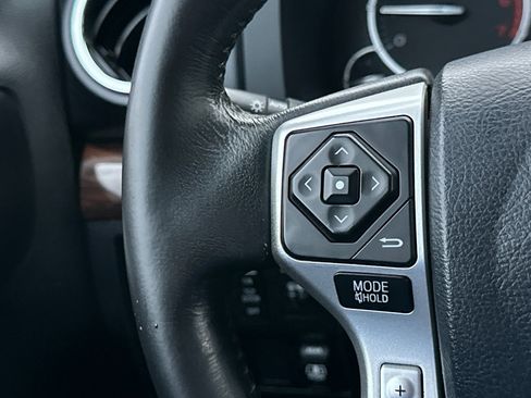 Used 2017 Toyota Tundra Limited image 34