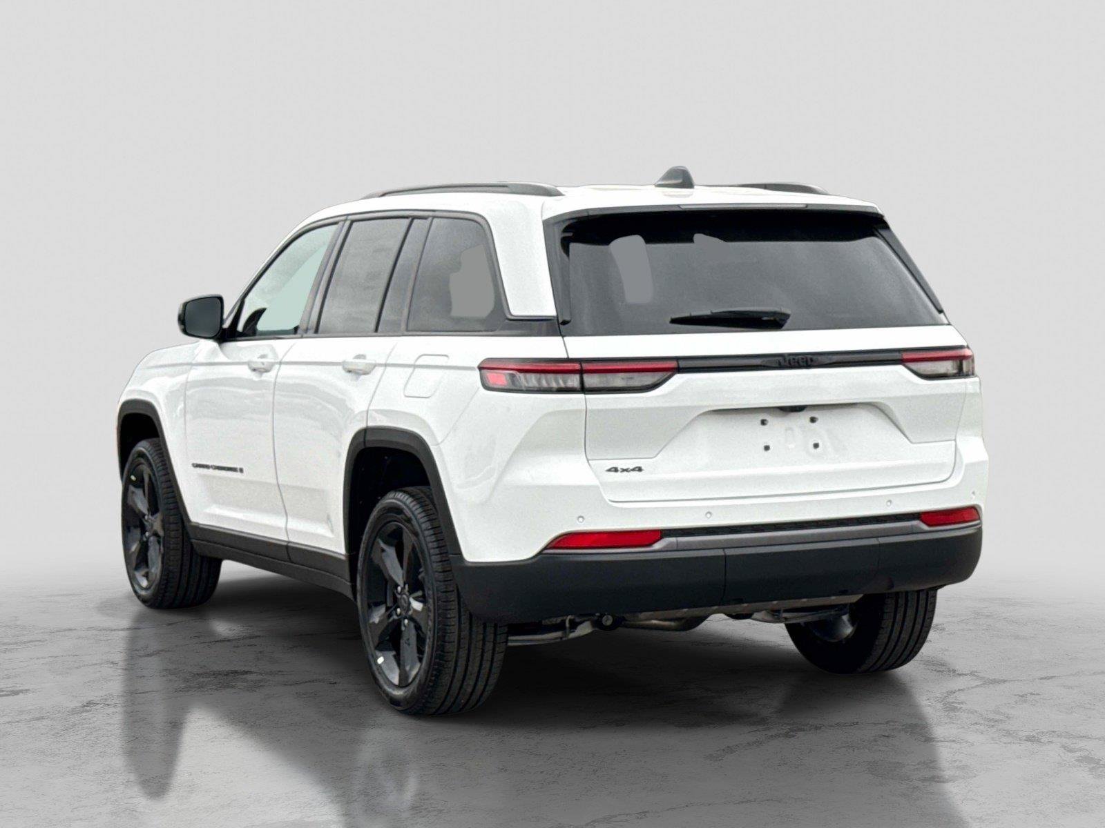 New 2027 Jeep Grand Cherokee Limited AWD/4WD image 7