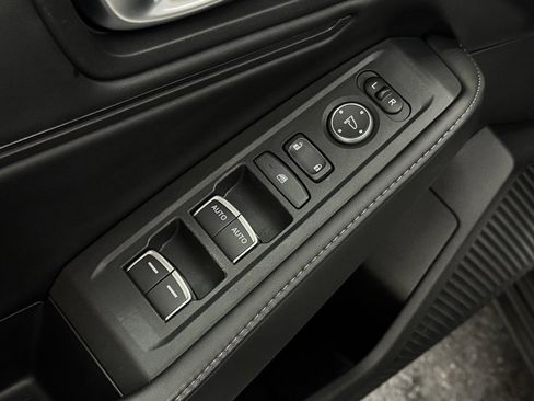 Used 2024 Honda Accord Sport image 13