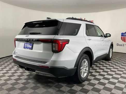 New 2026 Ford Explorer Active w/ Active Comfort Package RWD image 3