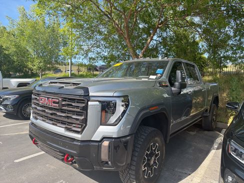 Used 2024 GMC Sierra 2500 AT4X AWD/4WD image 1