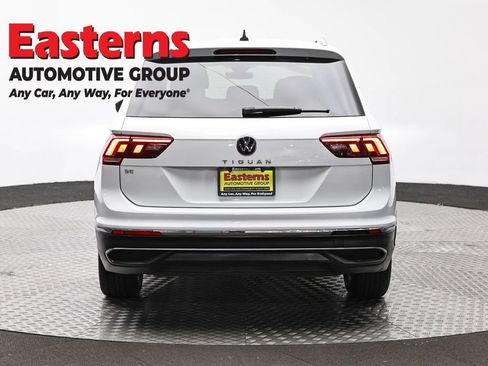 Used 2024 Volkswagen Tiguan SE FWD image 6