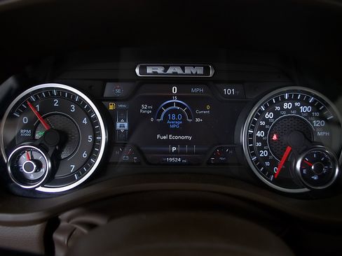 Used 2025 RAM 1500 Laramie w/ Laramie Southwest Edition AWD/4WD image 18