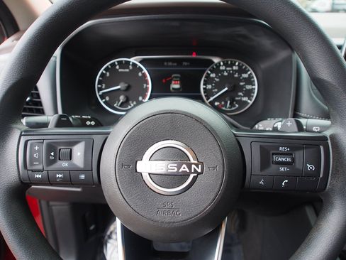 Used 2023 Nissan Rogue S FWD image 21
