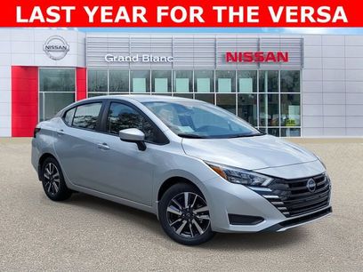 New 2025 Nissan Versa SV w/ Trunk Package