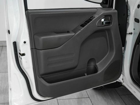 Used 2018 Nissan Frontier SV w/ Value Truck Package image 36