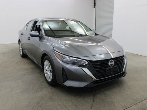 Used 2024 Nissan Sentra S FWD image 6